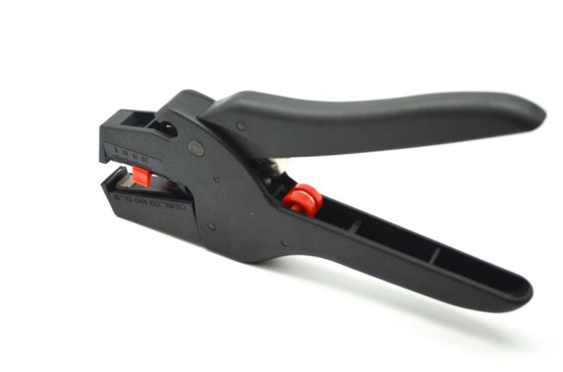 Ratcheting Insulated Terminal Crimper for 10 to 22 AWG Wire