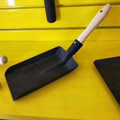 German Market Wooden Handle Dustpan Shovel