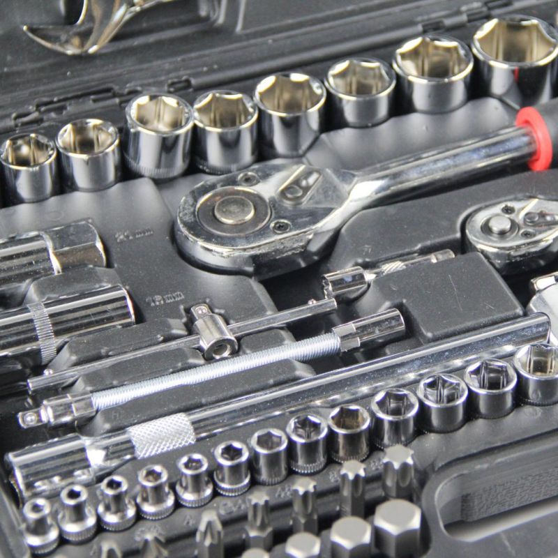82PCS Cr-V Hardware Tool Carbon Steel Socket Set Ratchet Wrench
