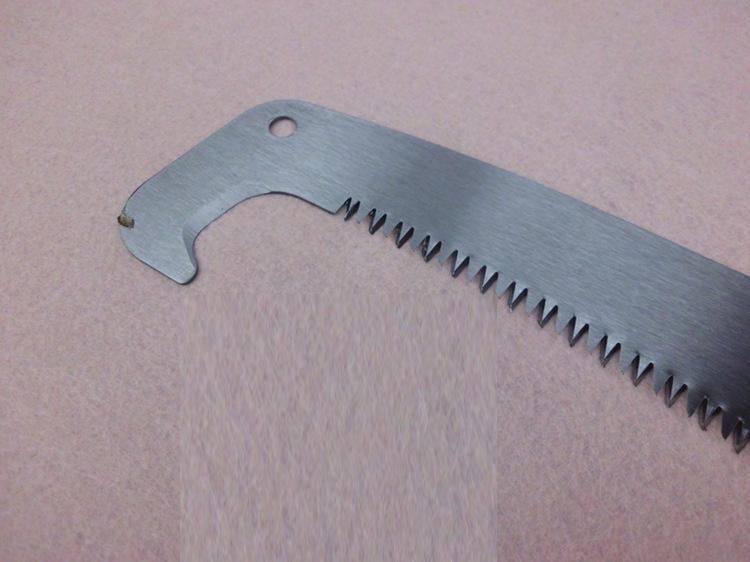 Garden Saw Quick Cut Hand Saw with Hardened 3D-Teeth and Plastic Holster