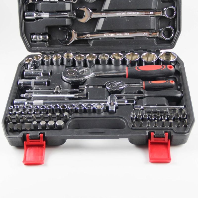 82PCS Cr-V Hand Tool Set Rubber Material Socket Set Ratchet Wrench