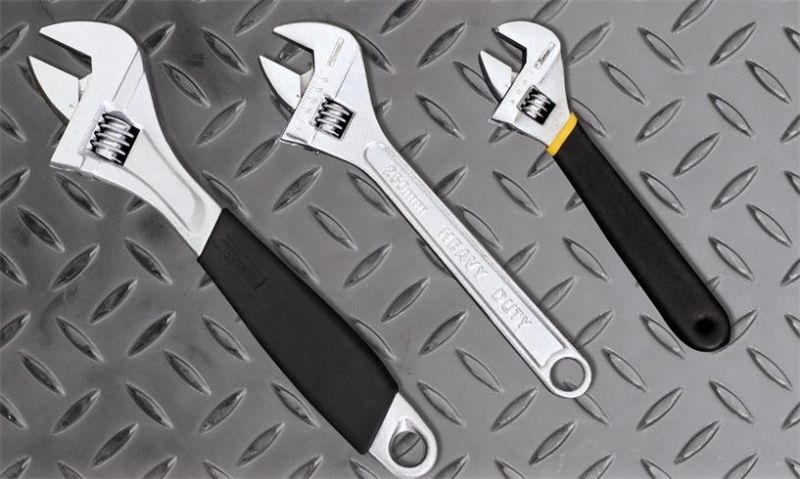 Non-Slip 10" Cr-V Steel Satin Chrome Plated Wrenches Adjustable Spanner